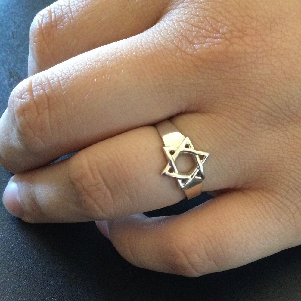 Sterling Star of David Ring - Silver Finish